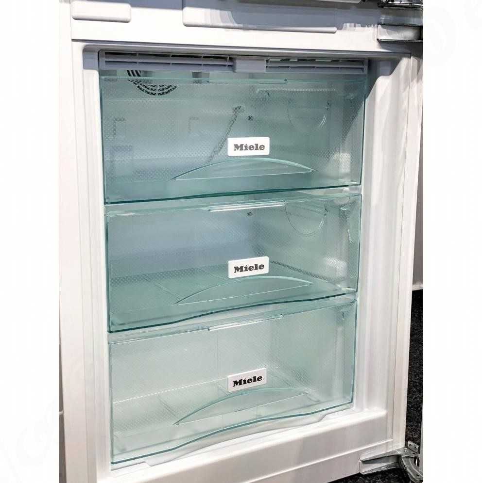 Miele / Міле Холодильник KFNS 37432 iD, вбуд. 2-кам. 177см