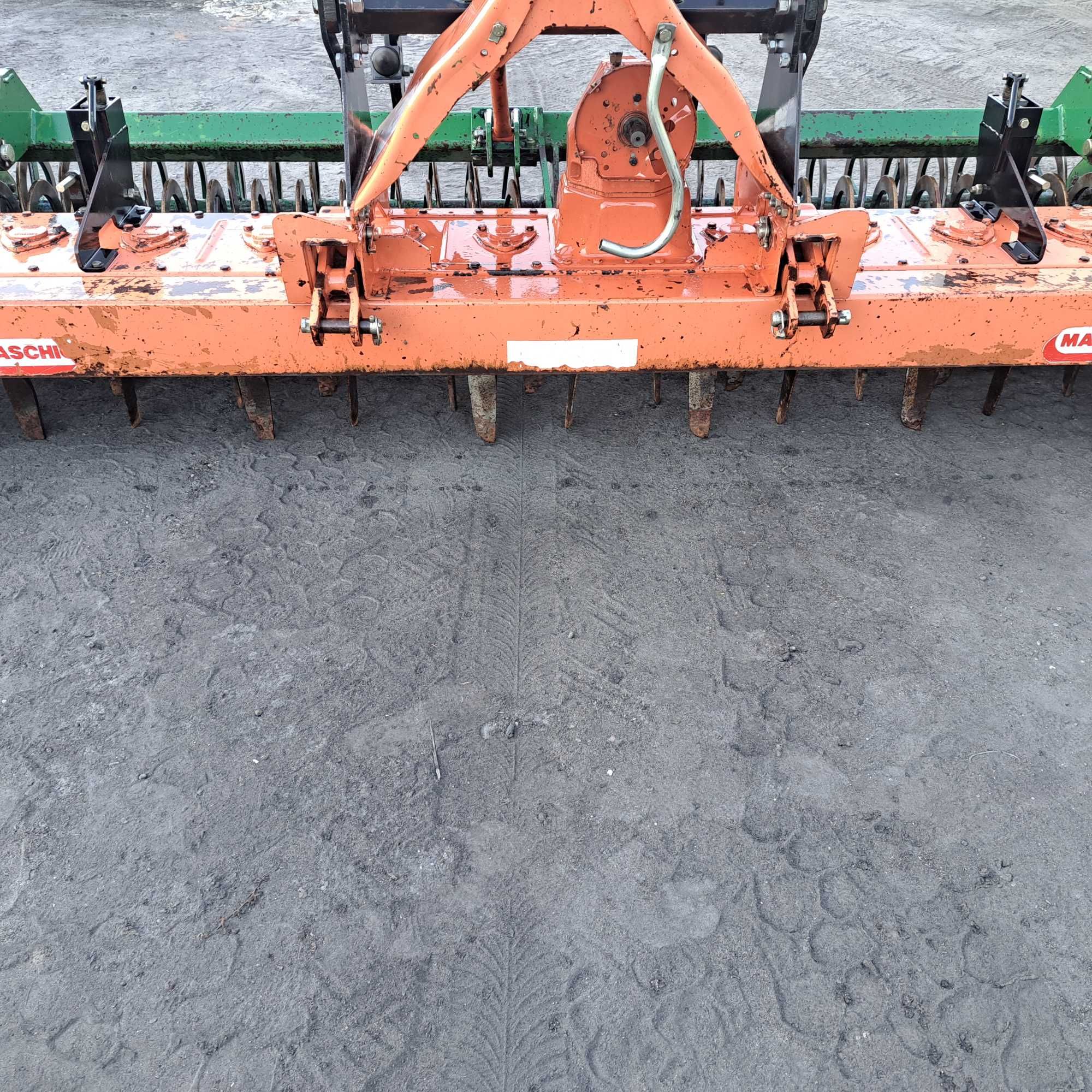 Brona Wirowa MASCHIO wał varioPack, hydropak 3m Ścierniskowiec