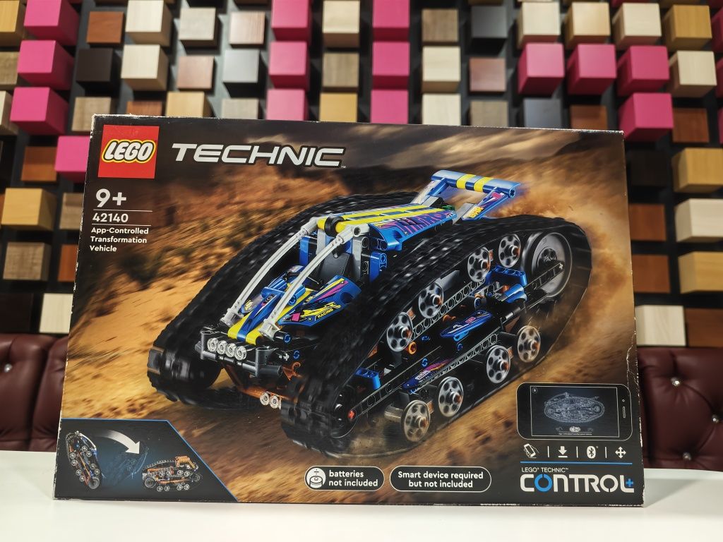 Конструктор LEGO Technic 42140 Машина-трансформер (772 Деталі)