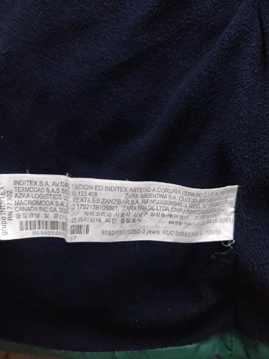 Теплая куртка Zara Baby 98 см. 2-3 г. с капюшоном, зеленого цвета.