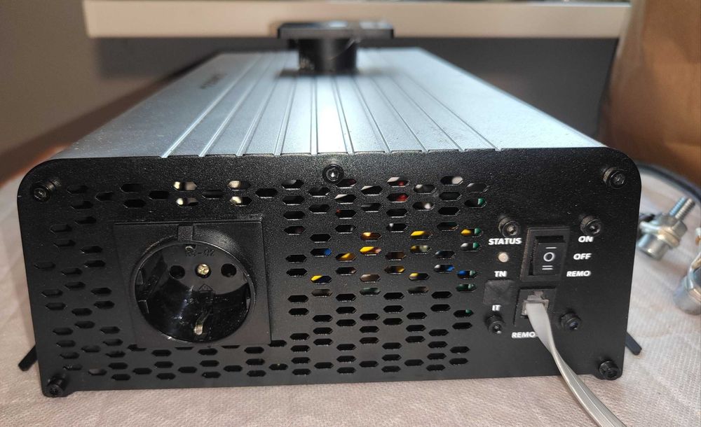 PRZETWORNICA DOMETIC DSP 2012 12V pełen sinus  2000W