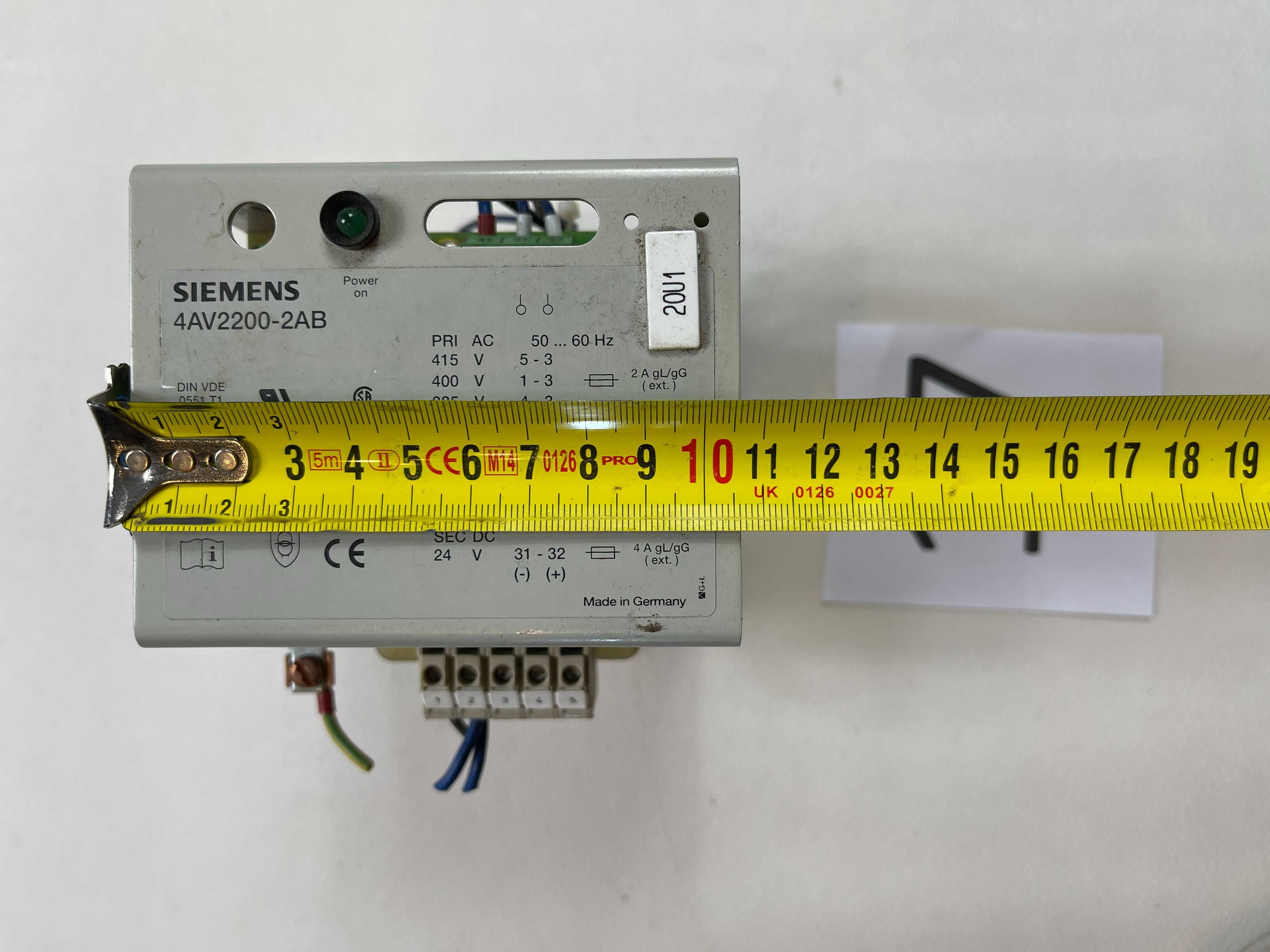 transformator  230V -400V 24V