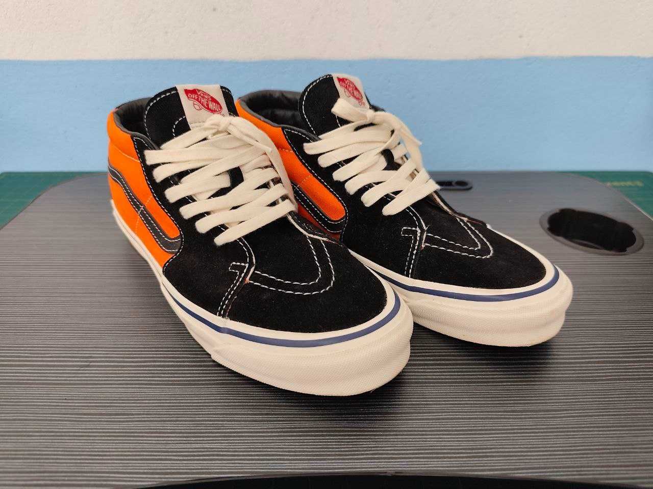 Кеди чоловічі Vans Vault Og Sk8-Mid Lx Black/Orange 43р. Оригінал