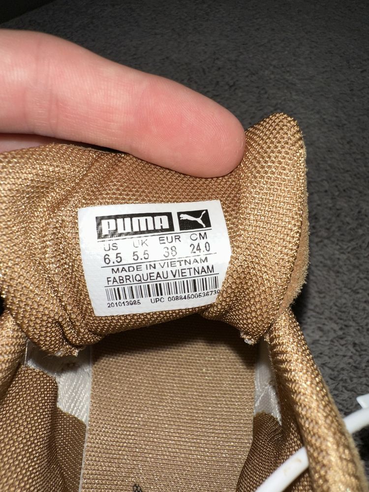 кросівки Puma Speedcat в наявності 38,39