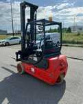 Empilhador Linde E18C-02 2006