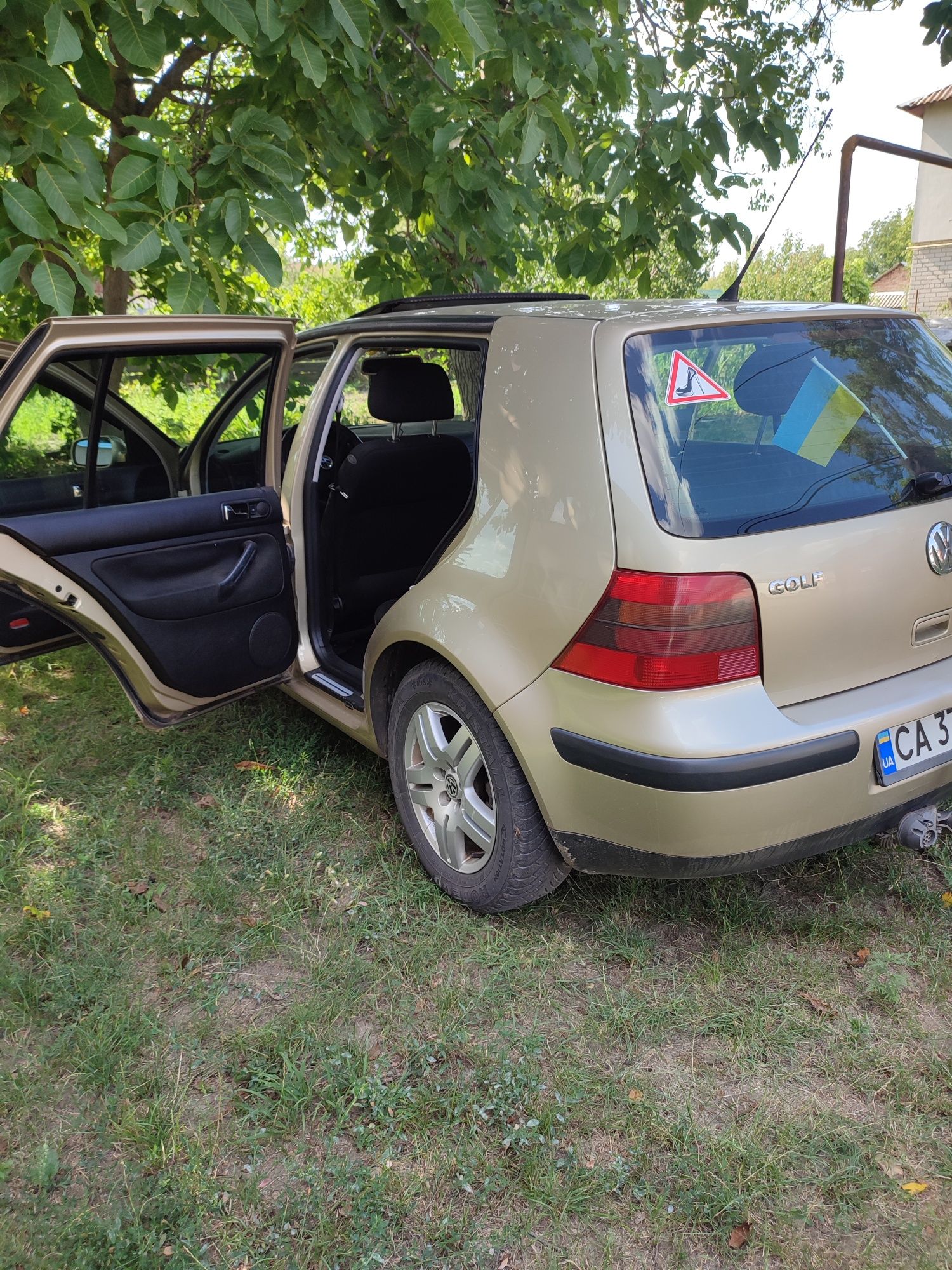 Продам гольф 4 1.6 16v