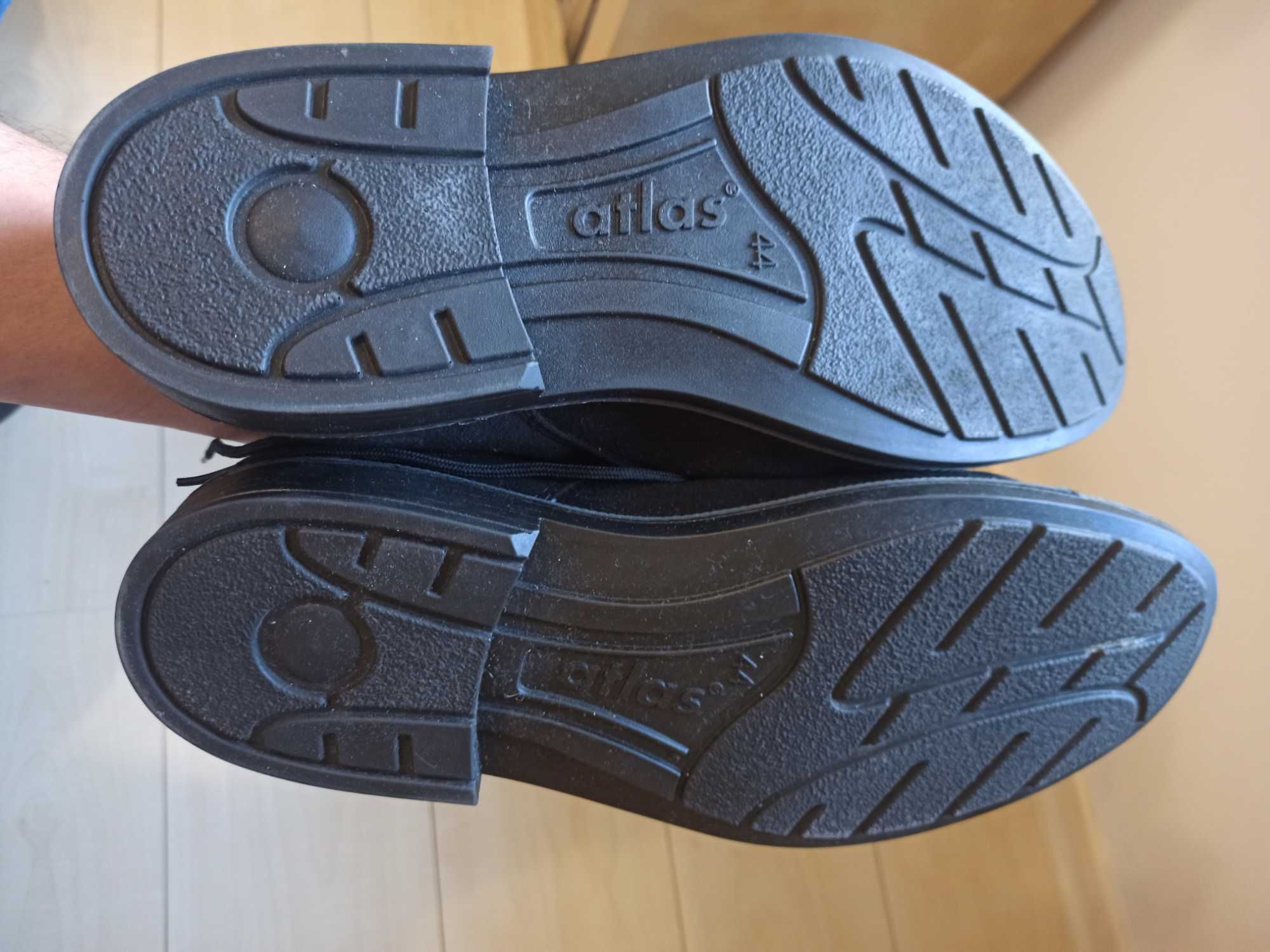 Męskie buty robocze Atlas CX 40 S1 SRC ESD r. 44 29 cm 20345:11 nowe