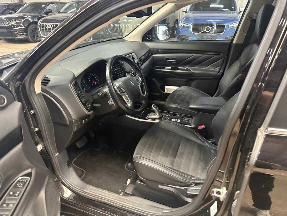 Mitsubishi Outlander 2.4 PHEV 2019