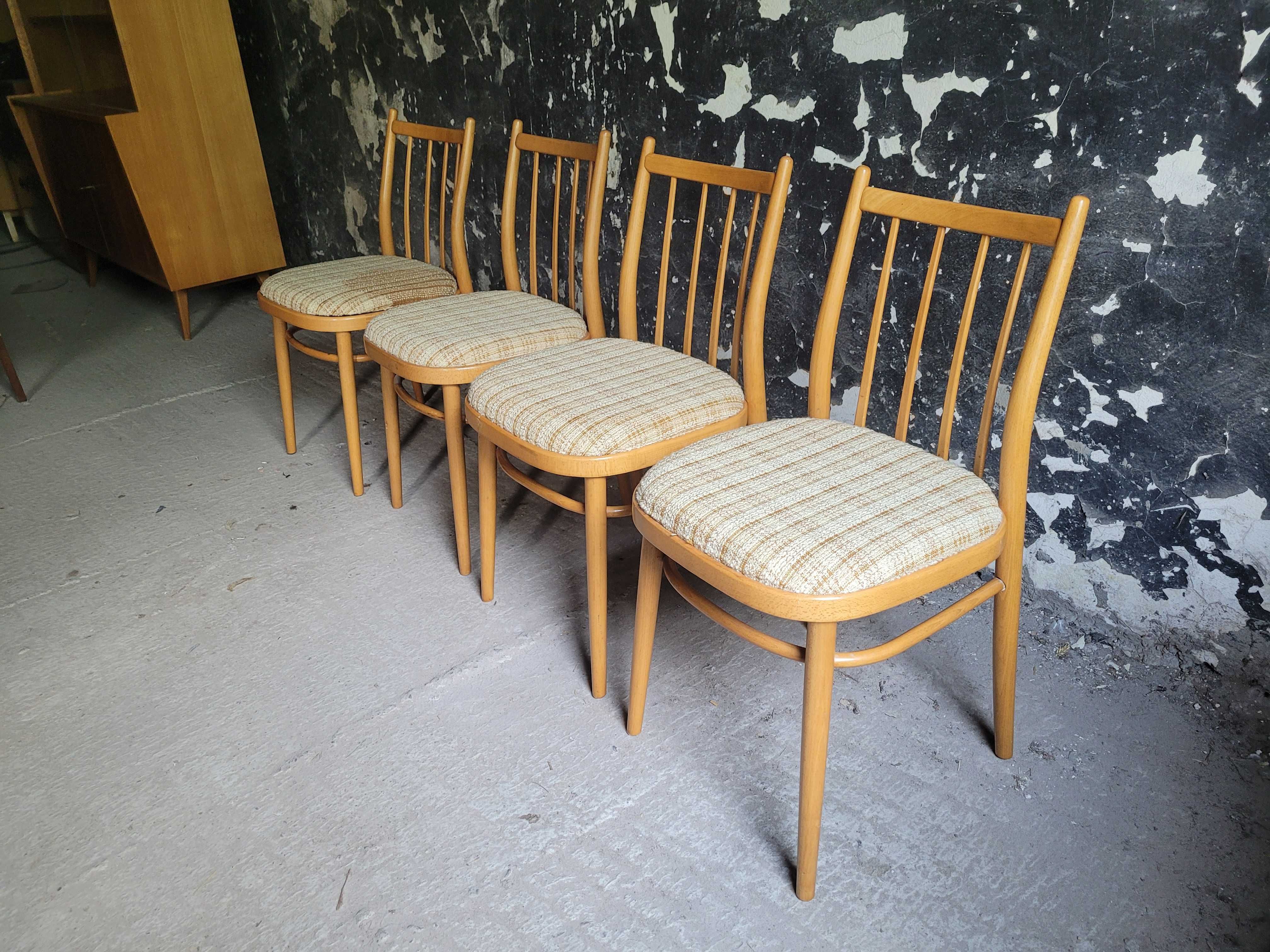 Stół i krzesła zestaw vintage Ton Czechosłowacja lata 70 prl