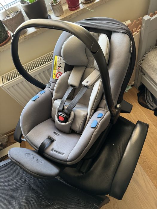 Avionaut Pixel fotelik + baza ISOFIX