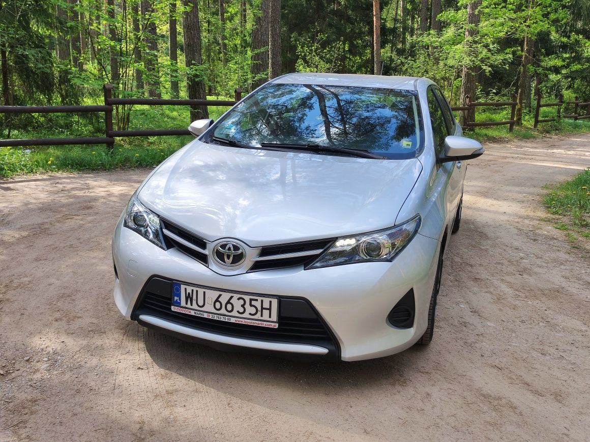 Toyota Auris 1.4 -2015