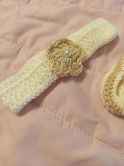 Butki i opaska na sesję niemowlęcą