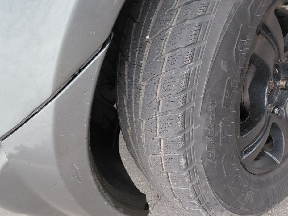 Киа Соренто 2.5тд мех 08г