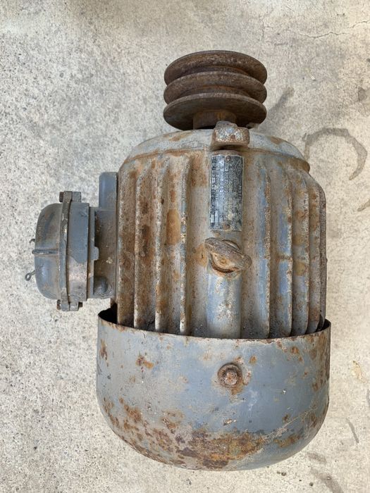 Електродвигун 1,5 kw 950 об/хв