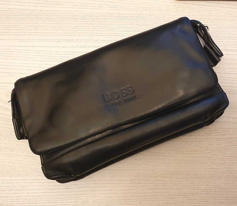 Барсетка шкіряна HUGO BOSS