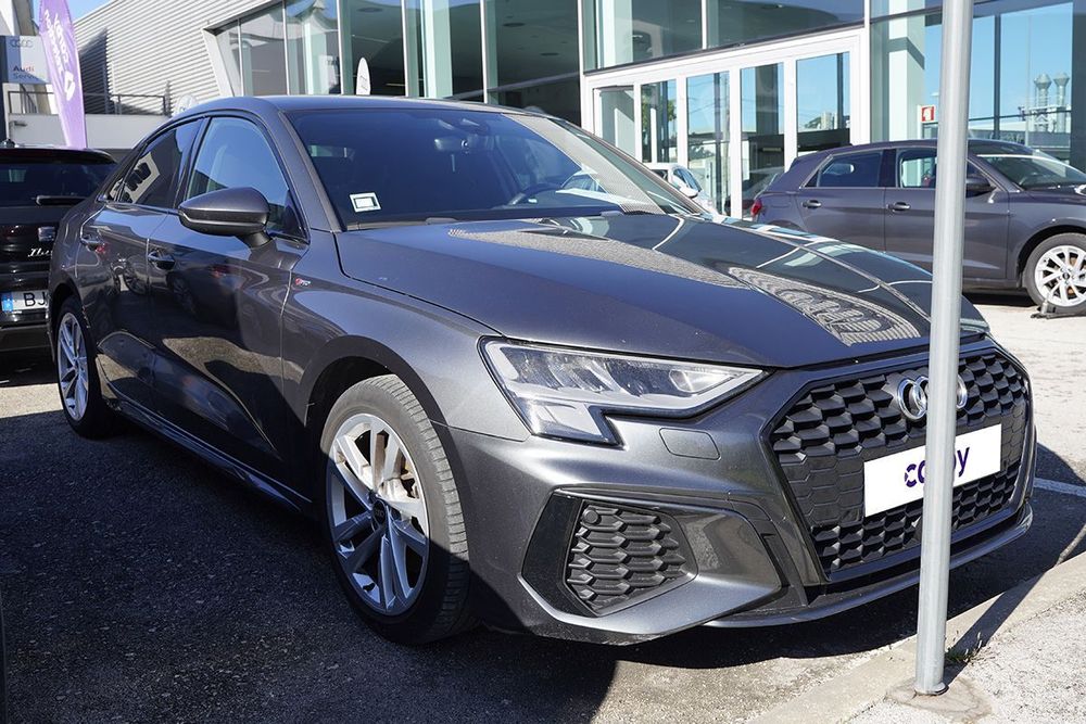 Audi A3 Limousine 30 TFSI S line