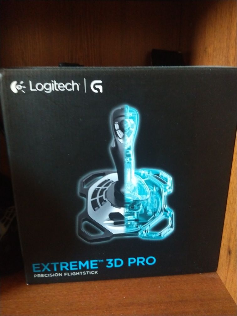 Joystick Logitech Extreme 3d pro