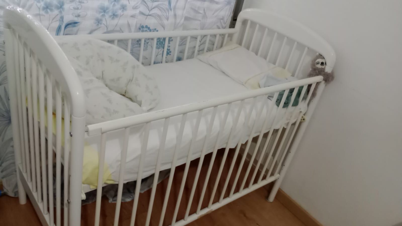 Berço de bebê em óptimo estado