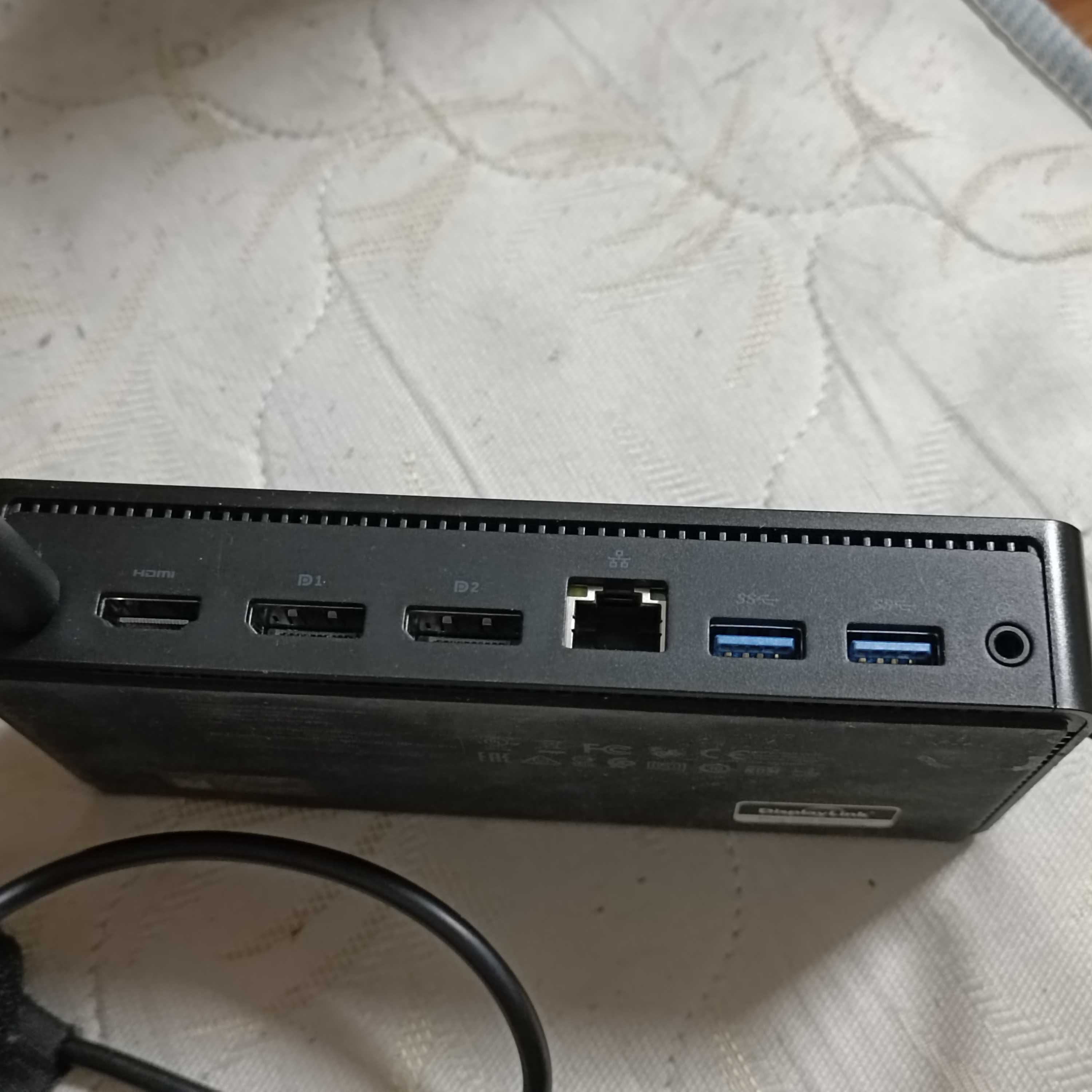 Док-станция Dell USB 3.0 or USB-C Universal Dock D6000