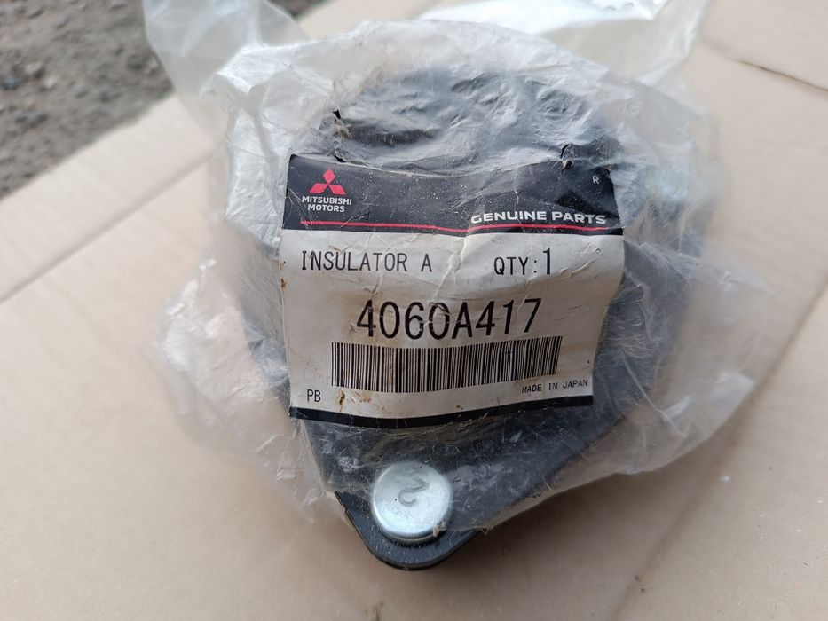 4060A417 Mitsubishi опора амортизатора переднього