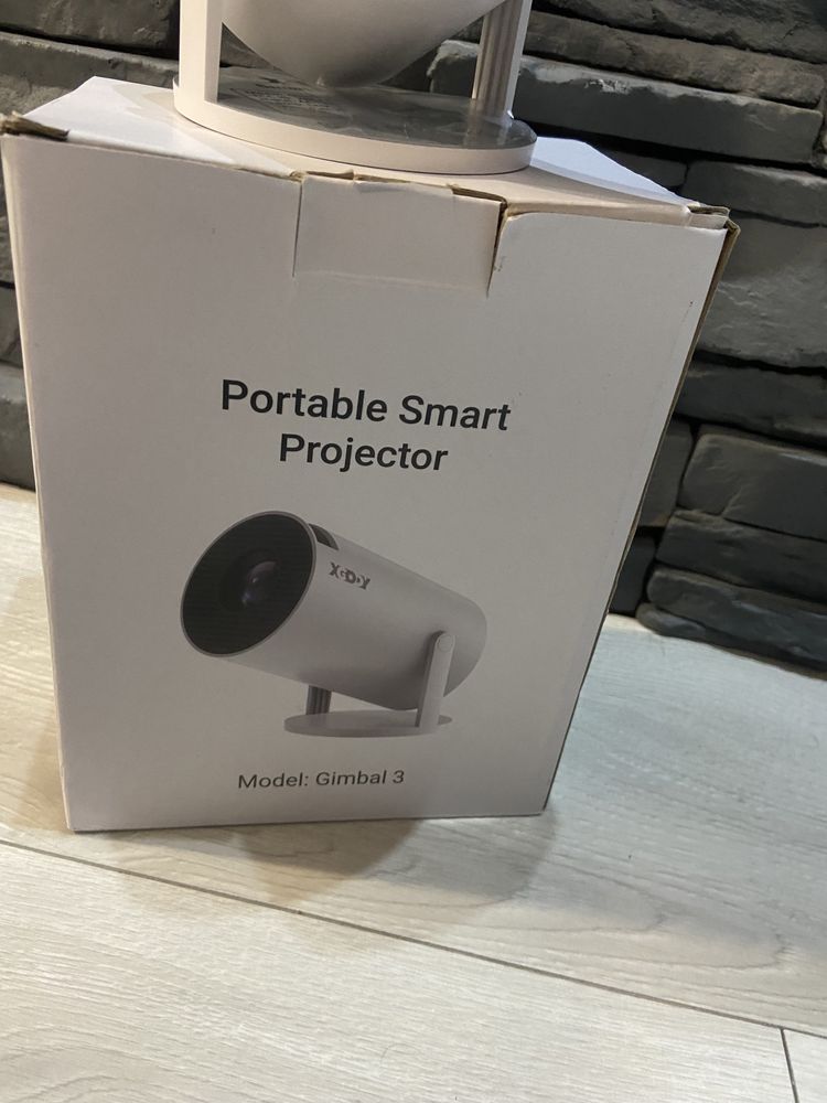 Przenosny mini Projektor XGoDY Gimbal 3 Smart Android 11HD