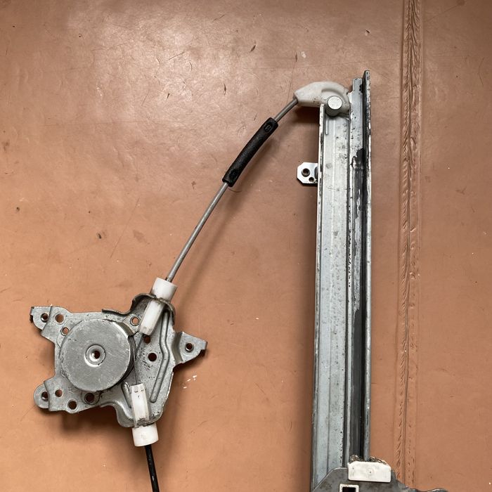 Механізм склопідйомник передній лівий Nissan X-Trail T30 01-07