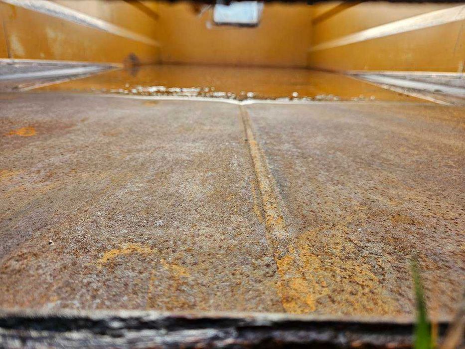 Przyczepa tandem wywrotka, skorupowa