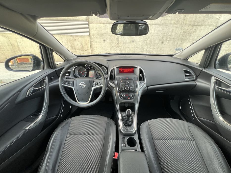 Opel Astra 1.3 CDTi - 1 Dono Nacional