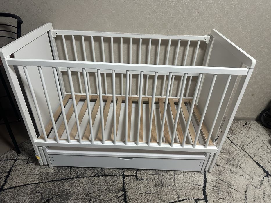 Продам кровати для малыша