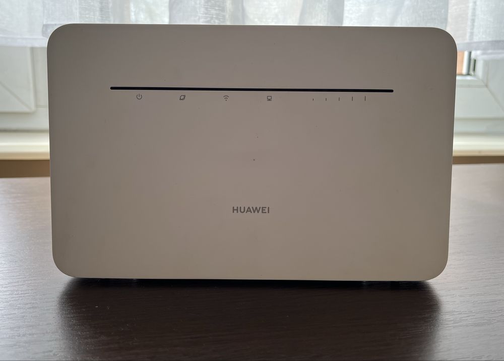 Router HUAWEI B535-232 biały