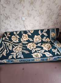 Продам диван раскладной для дачи