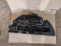 Домкрат toyota prius +докатка 2009-2015рік
