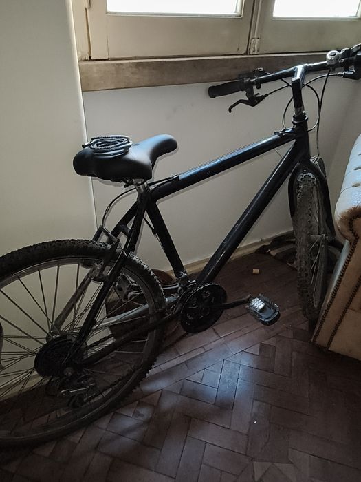 Bicicleta c/ quadro de alumínio