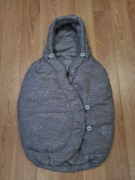 Szary śpiworek ,śpiwór otulacz Maxi Cosi do fotelika ,nosidełka