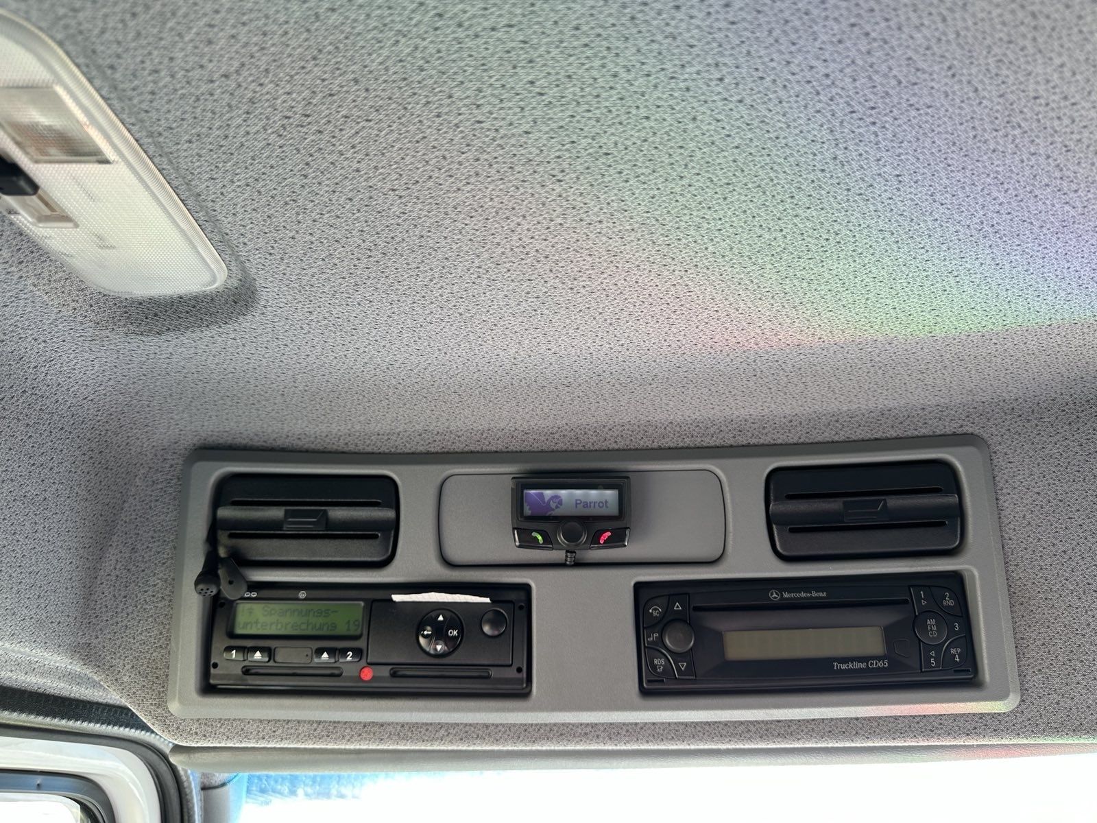 Mercedes Atego 816 Ciężarówka koffer (Hebebühne)