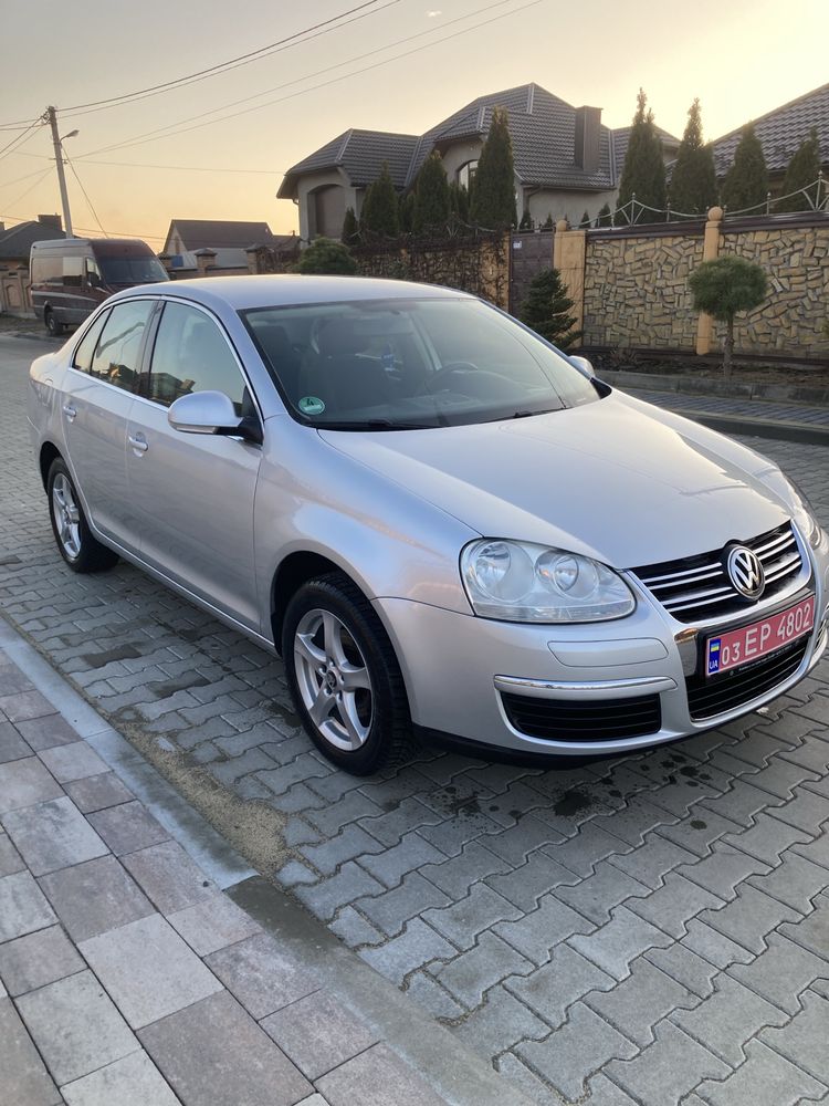 Jetta 1.6 MPI бензин. 2006 р