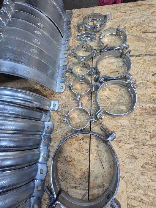 Obejmy do rur firmy Silka.