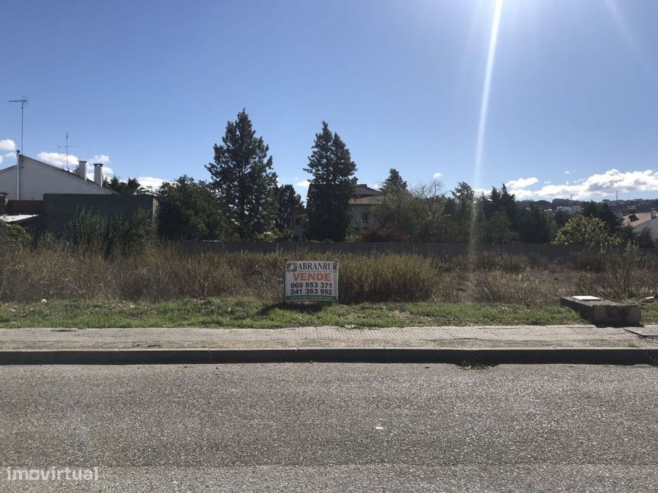 Lote para construção de moradia