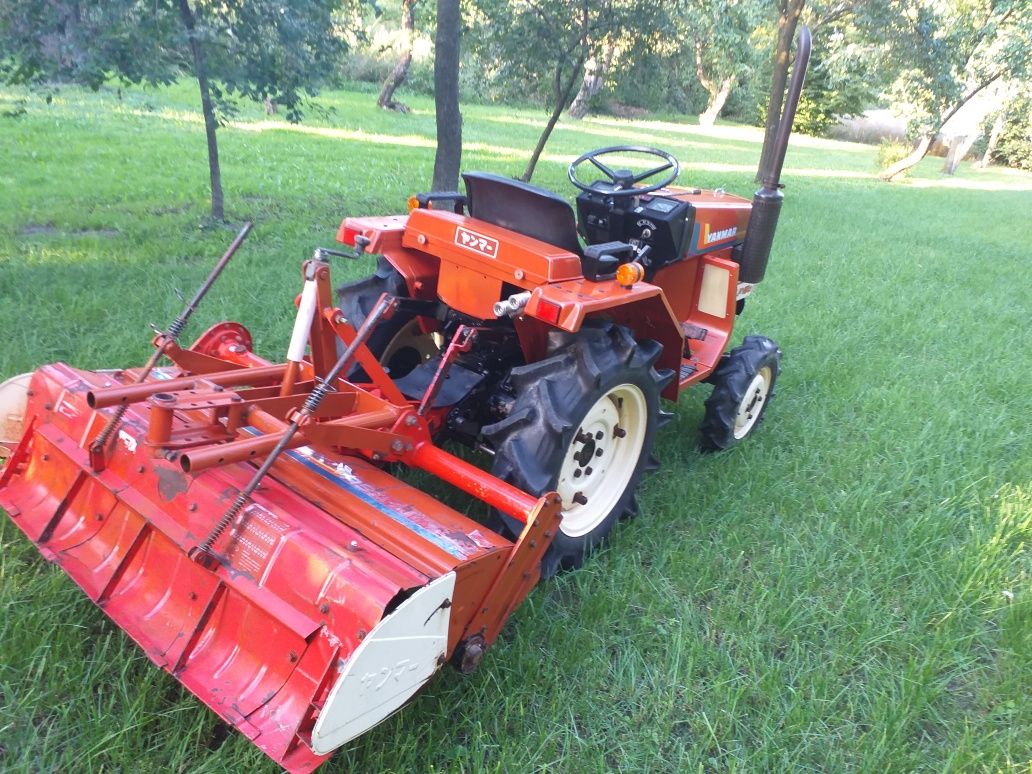 Mini Traktorek Yanmar F15D 15km3cylindr 4x4 z Glebogryzarką Orginal
