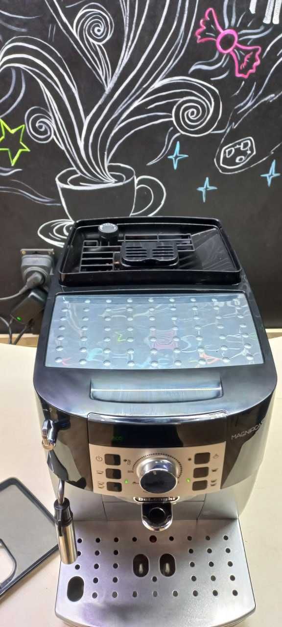 Кавомашина Delonghi Magnifica S з гарантією