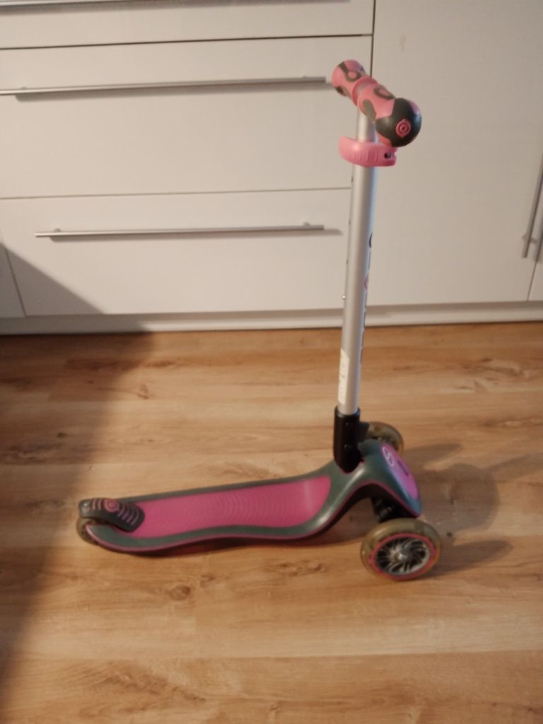 Hulajnoga Globber LED