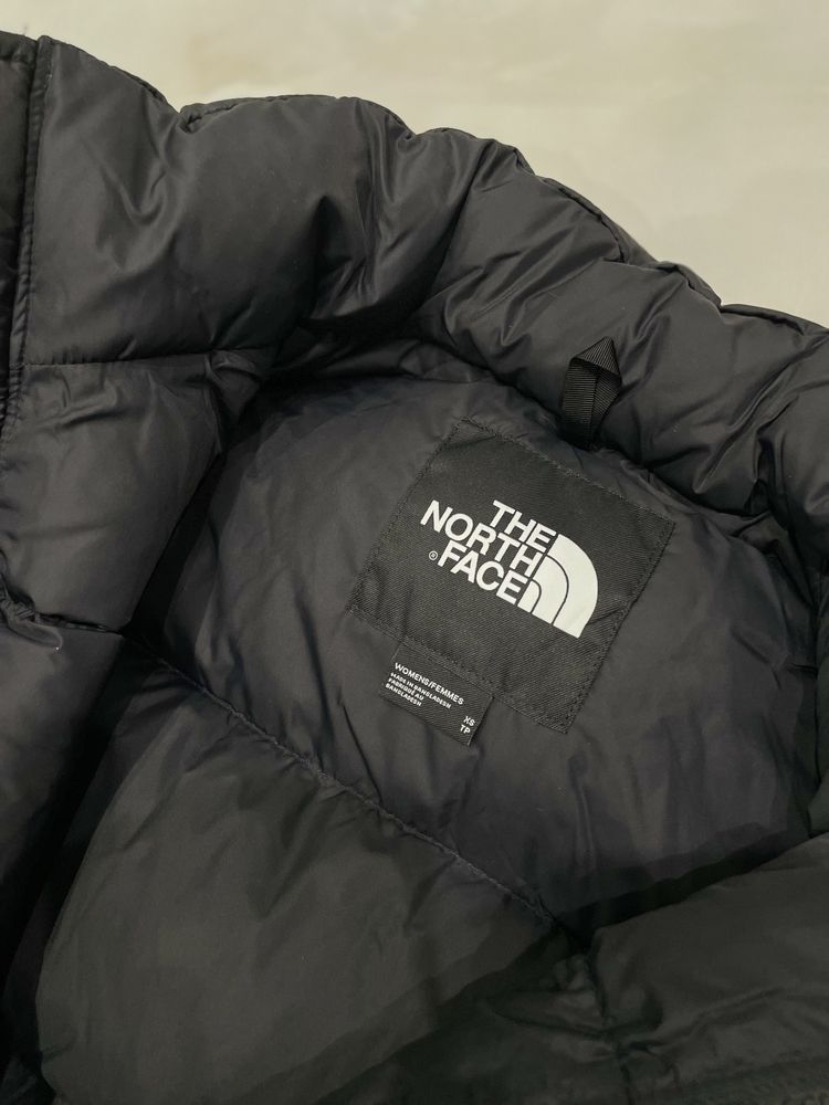 Жіночий пуховик The North Face Retro Nuptse куртка оригинал женская