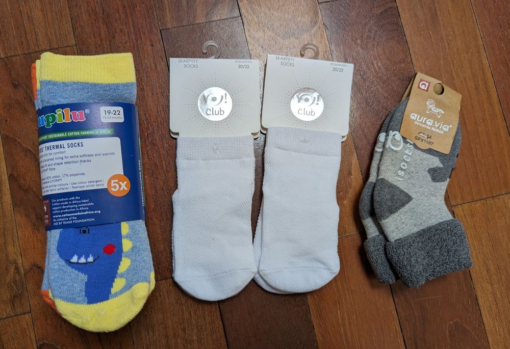 Zestaw skarpetek w rozmiarze 19-22