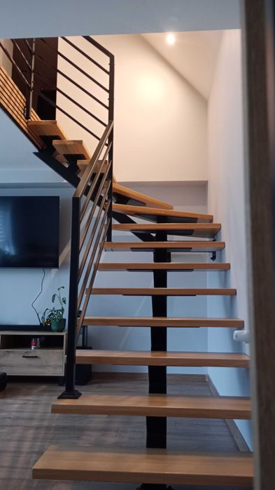 Konstrukcje stalowe. Schody. Balustrady. Spawanie. Usługi spawalnicze.