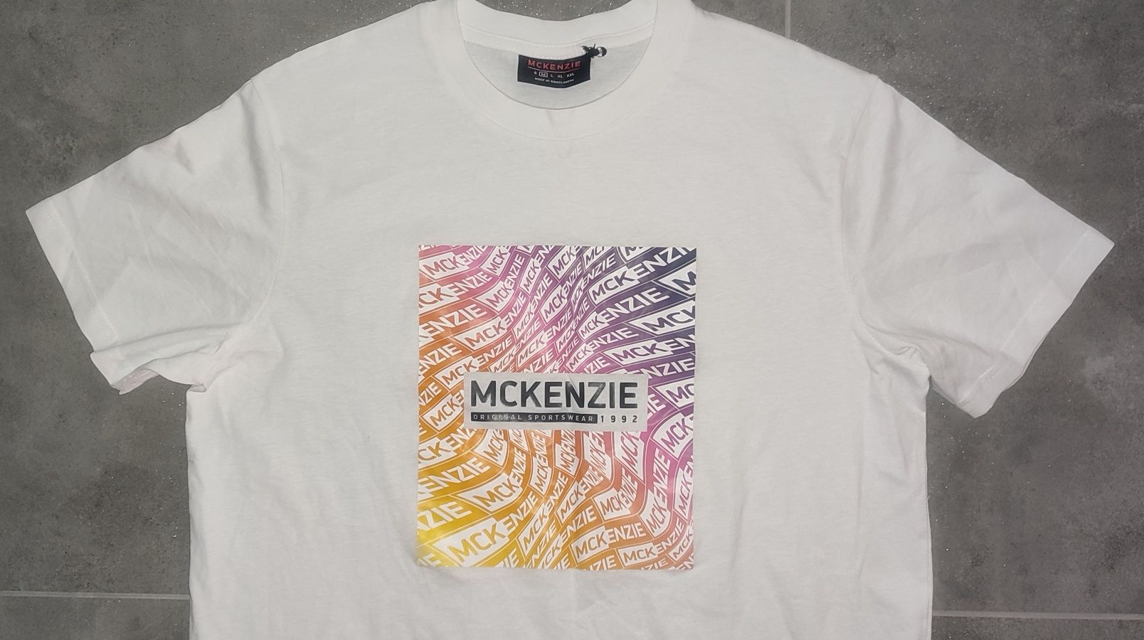 T-shirt MCK Mckenzie r. M biała NOWA
