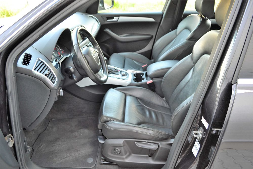 Audi Q5 2.0TDI 163KM Quattro**Automat**Skóra**Navi**Xenon**LED