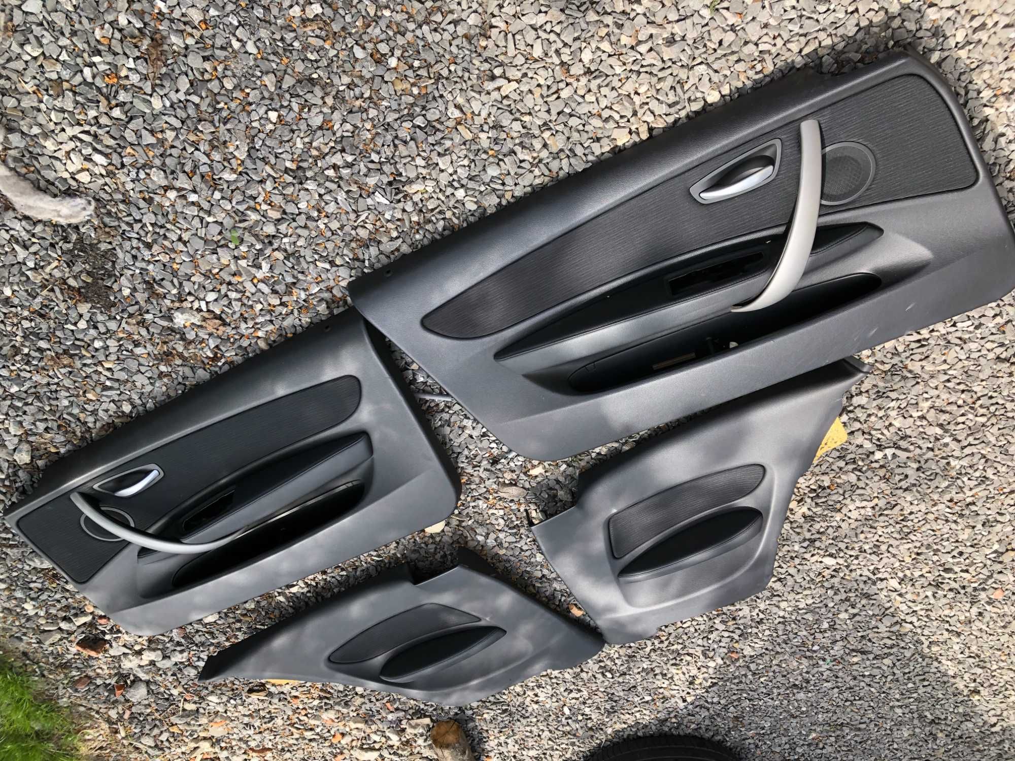 Boczek drzwi lewy prawy przód tył Bmw E81 E87 Lift 3 drzwi KOMPLET EU
