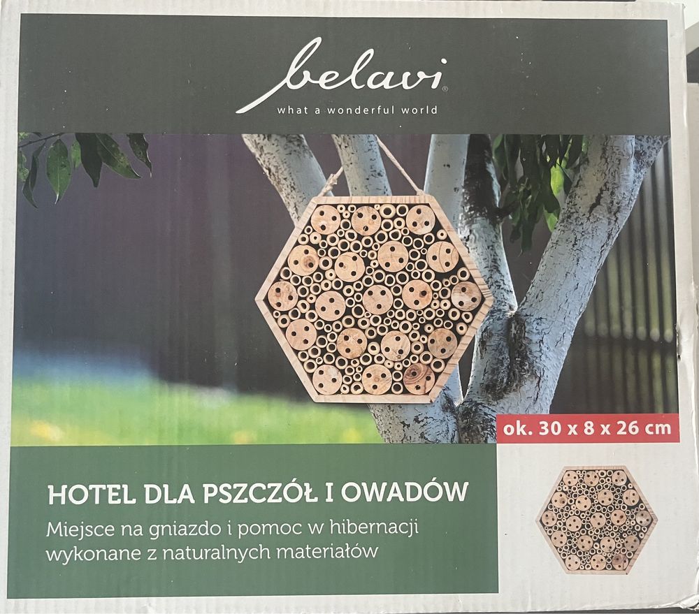 Domek/Hotel dla pszczół i owadów