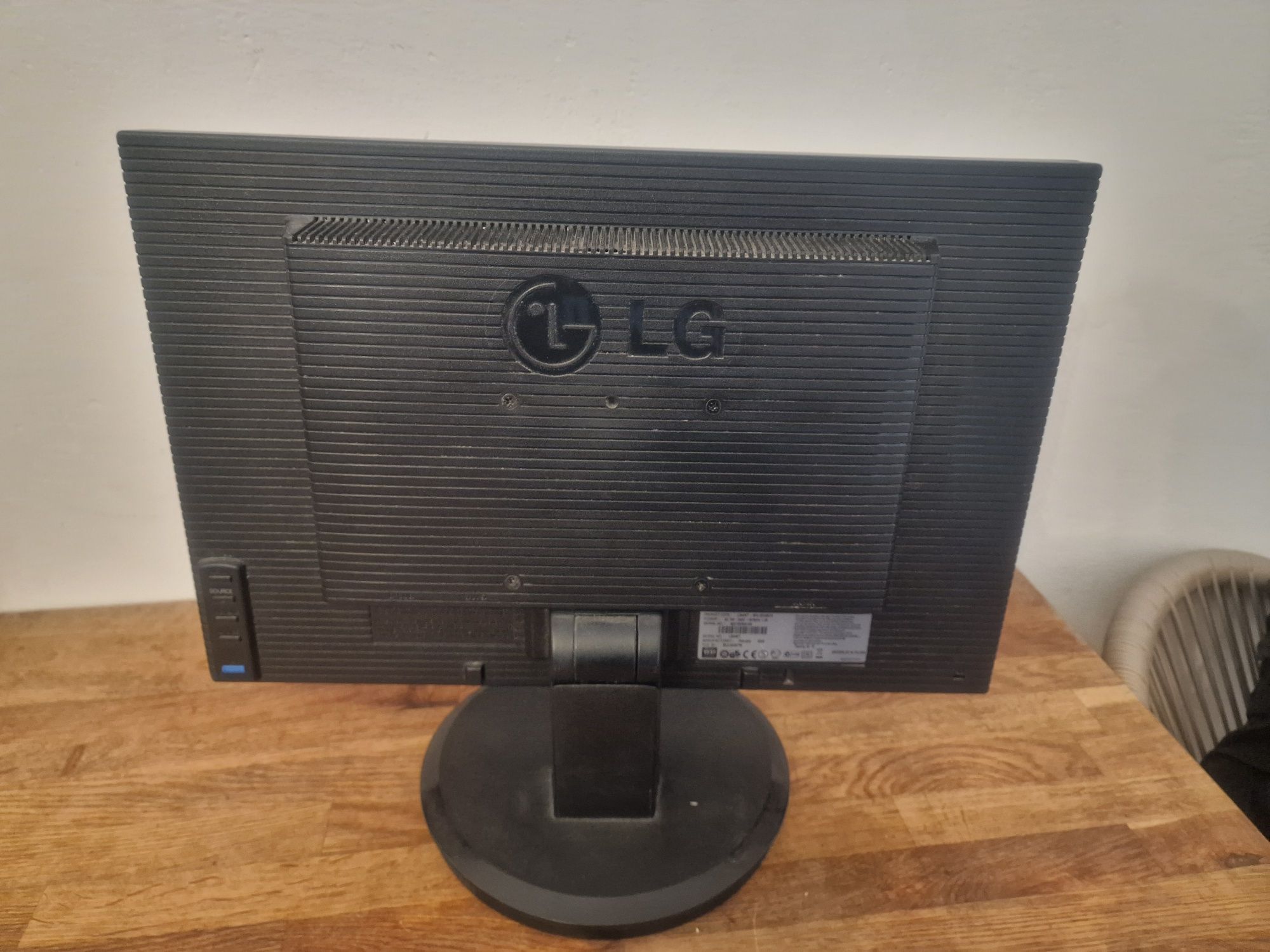 *Okazja* Monitor LG działa