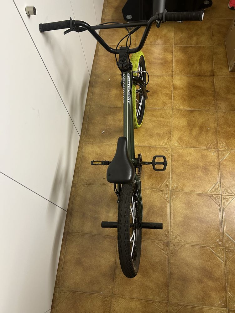 Bicicleta BMX modificada